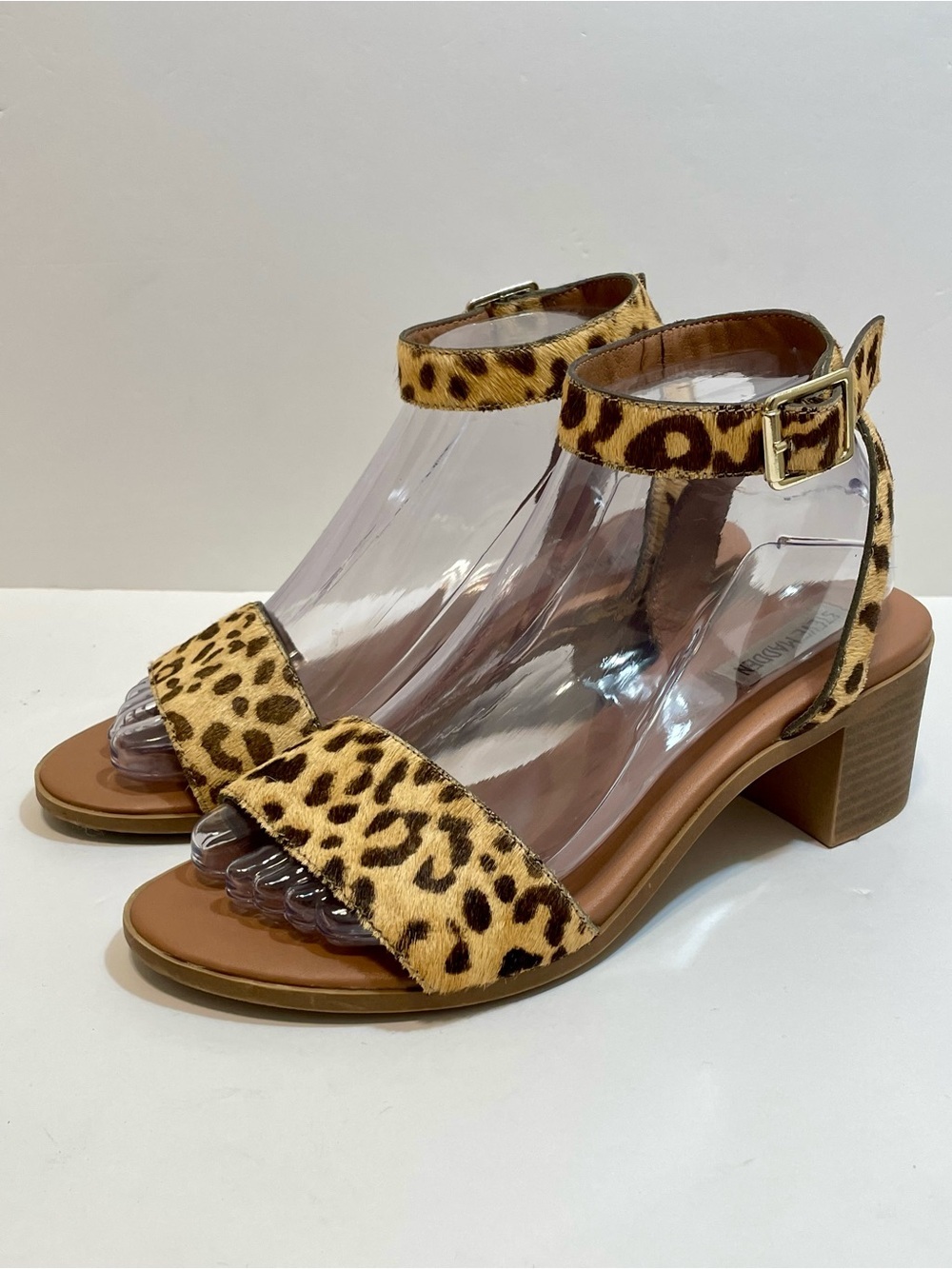 Steve Madden Kemmy Leopard Print Ankle Strap Block Heel Women’s Sandals Size 8.5